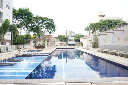 Apartamento à venda com 63m², 2 quartos e 1 vagaÁrea comum