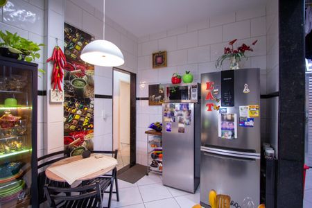 Apartamento à venda com 120m², 3 quartos e sem vagaCozinha