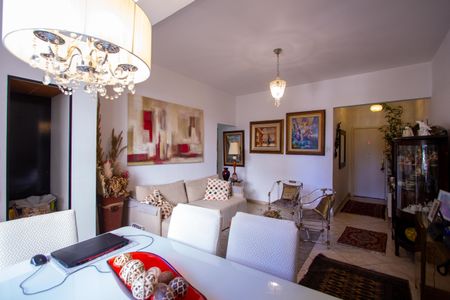 Apartamento à venda com 120m², 3 quartos e sem vagaSala