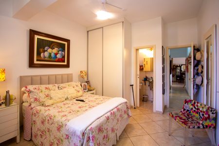 Apartamento à venda com 120m², 3 quartos e sem vagaSuíte