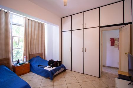 Apartamento à venda com 120m², 3 quartos e sem vagaQuarto 3