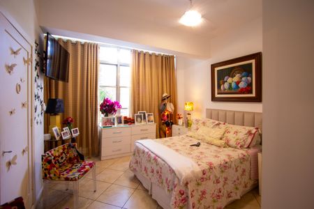 Apartamento à venda com 120m², 3 quartos e sem vagaSuíte