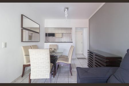Apartamento para alugar com 62m², 2 quartos e 1 vagaSala
