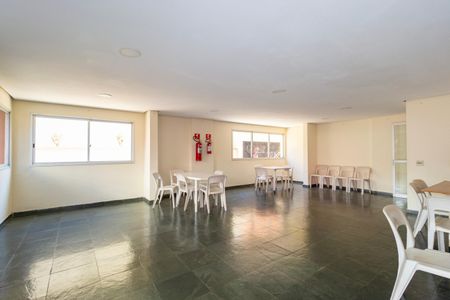 Apartamento para alugar com 62m², 2 quartos e 1 vagaÁrea comum