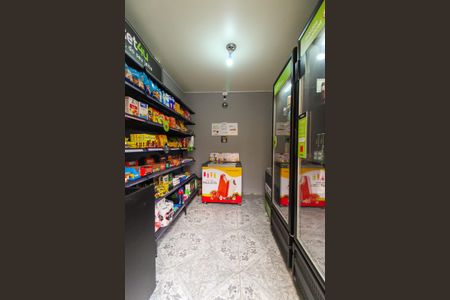 Apartamento à venda com 48m², 2 quartos e 1 vaga Apartamento à venda com 48m², 2 quartos e 1 vagaÁrea comum - Mercadinho