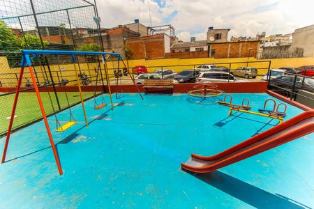 Apartamento à venda com 48m², 2 quartos e 1 vaga Apartamento à venda com 48m², 2 quartos e 1 vagaÁrea comum -Playground