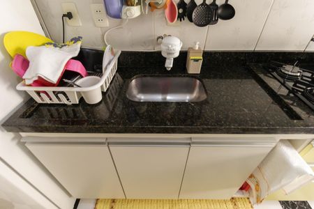 Apartamento à venda com 48m², 2 quartos e 1 vaga Apartamento à venda com 48m², 2 quartos e 1 vagaCozinha