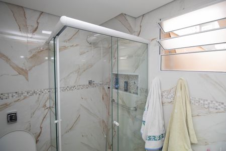 Casa à venda com 134m², 3 quartos e 1 vaga Casa à venda com 134m², 3 quartos e 1 vagaBanheiro da Suíte 1