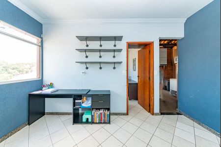 Apartamento à venda com 141m², 3 quartos e 2 vagas Apartamento à venda com 141m², 3 quartos e 2 vagasHall