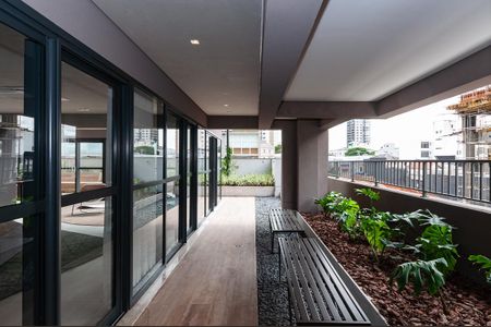 Studio à venda com 25m², 1 quarto e sem vaga Studio à venda com 25m², 1 quarto e sem vagaÁrea Comum - Salão de Festas