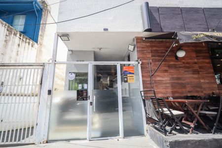 Apartamento à venda com 140m², 2 quartos e 1 vaga Apartamento à venda com 140m², 2 quartos e 1 vagaFachada do Prédio