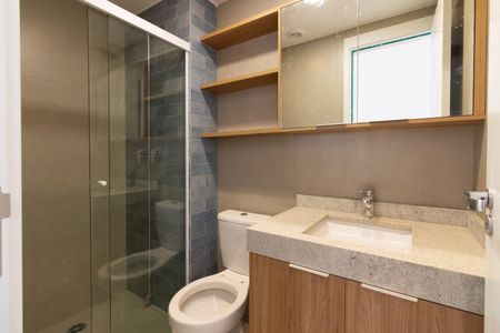 Apartamento à venda com 73m², 2 quartos e 1 vaga Apartamento à venda com 73m², 2 quartos e 1 vagaBanheiro