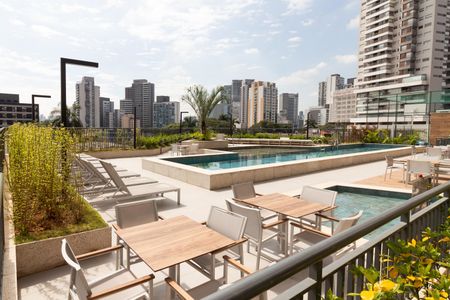 Apartamento à venda com 73m², 2 quartos e 1 vaga Apartamento à venda com 73m², 2 quartos e 1 vagaÁrea comum - Piscina