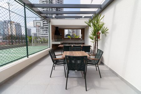 Apartamento à venda com 73m², 2 quartos e 1 vaga Apartamento à venda com 73m², 2 quartos e 1 vagaÁrea comum - Churrasqueira