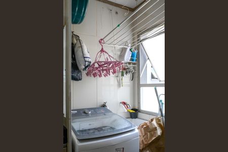 Apartamento à venda com 56m², 2 quartos e 1 vaga Apartamento à venda com 56m², 2 quartos e 1 vagaÁrea de Serviço