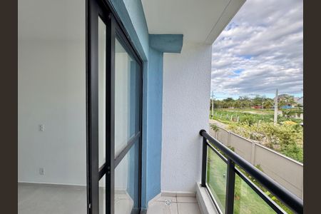 Apartamento à venda com 40m², 2 quartos e 1 vaga Apartamento à venda com 40m², 2 quartos e 1 vagaVaranda