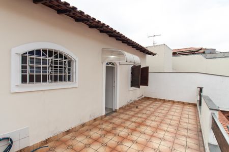 Casa à venda com 500m², 3 quartos e 5 vagas Casa à venda com 500m², 3 quartos e 5 vagasQuintalQuintal