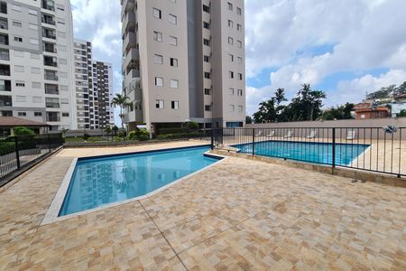 Apartamento à venda com 72m², 3 quartos e 1 vagaÁrea comum - Piscina