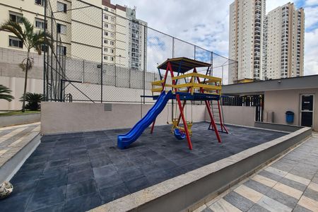 Apartamento à venda com 72m², 3 quartos e 1 vagaÁrea comum - Playground