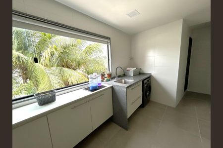 Casa à venda com 170m², 2 quartos e sem vagaÁrea de Serviço