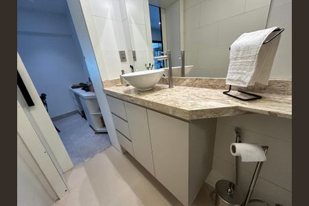 Casa à venda com 170m², 2 quartos e sem vagaBanheiro 1