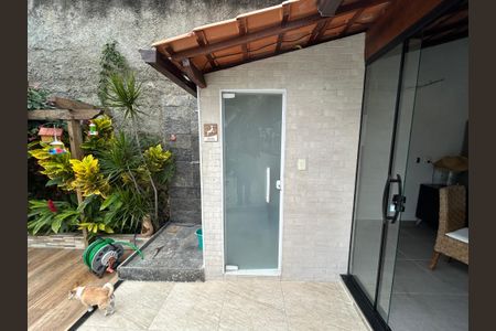 Casa à venda com 170m², 2 quartos e sem vagaÁrea comum