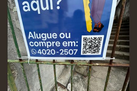 Casa à venda com 170m², 2 quartos e sem vagaPlaquinha