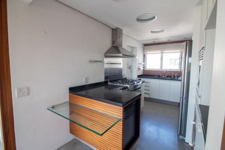 Apartamento à venda com 205m², 3 quartos e 3 vagasCozinha