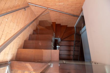 Apartamento à venda com 205m², 3 quartos e 3 vagasEscada