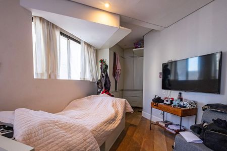 Apartamento à venda com 190m², 2 quartos e 3 vagas Apartamento à venda com 190m², 2 quartos e 3 vagasQuarto 1