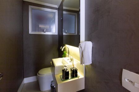 Apartamento à venda com 126m², 3 quartos e 2 vagas Apartamento à venda com 126m², 3 quartos e 2 vagasLavabo