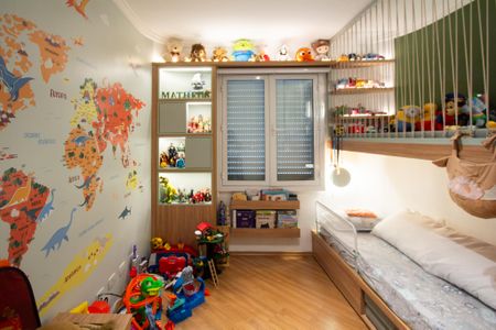 Apartamento à venda com 126m², 3 quartos e 2 vagas Apartamento à venda com 126m², 3 quartos e 2 vagasSuíte