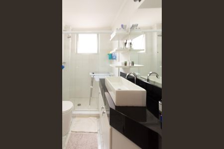 Apartamento à venda com 126m², 3 quartos e 2 vagas Apartamento à venda com 126m², 3 quartos e 2 vagasBanheiro da Suíte