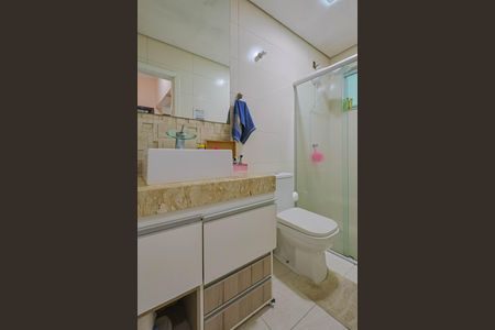 Casa à venda com 220m², 4 quartos e 6 vagas Casa à venda com 220m², 4 quartos e 6 vagasBanheiro 1