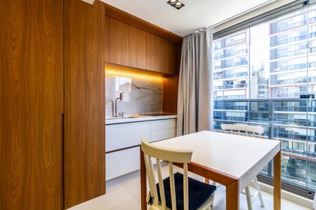 Studio para alugar com 27m², 1 quarto e sem vaga Studio para alugar com 27m², 1 quarto e sem vagaCozinha