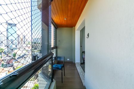 Apartamento à venda com 112m², 3 quartos e 2 vagas Apartamento à venda com 112m², 3 quartos e 2 vagasVaranda