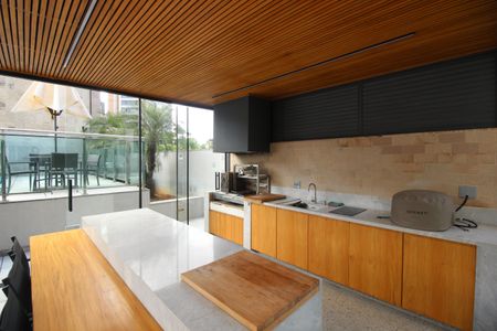 Apartamento à venda com 170m², 4 quartos e 4 vagasÁrea comum