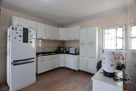 Casa à venda com 125m², 4 quartos e 3 vagasCozinha