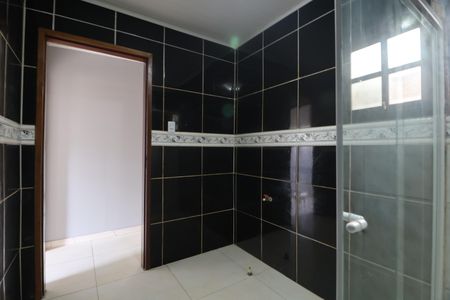 Casa à venda com 125m², 4 quartos e 3 vagasBanheiro Casa 1