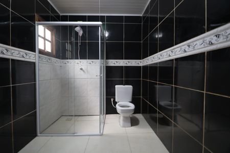 Casa à venda com 125m², 4 quartos e 3 vagasBanheiro Casa 1