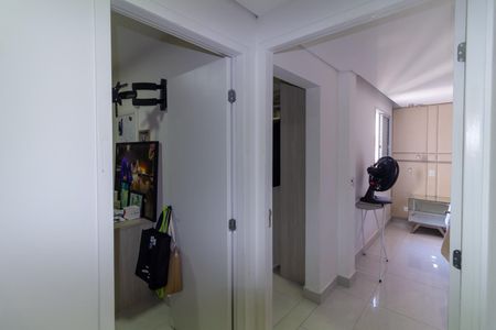 Apartamento à venda com 238m², 4 quartos e 4 vagas Apartamento à venda com 238m², 4 quartos e 4 vagasCloset Suíte 2