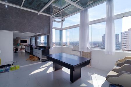 Apartamento à venda com 238m², 4 quartos e 4 vagas Apartamento à venda com 238m², 4 quartos e 4 vagasEspaço Gourmet