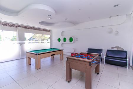 Apartamento à venda com 238m², 4 quartos e 4 vagas Apartamento à venda com 238m², 4 quartos e 4 vagasÁrea comum - Salão de jogos