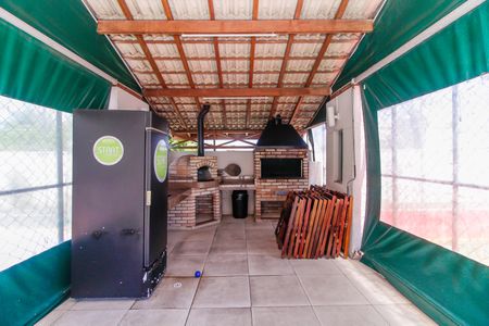 Apartamento à venda com 238m², 4 quartos e 4 vagas Apartamento à venda com 238m², 4 quartos e 4 vagasÁrea comum - Churrasqueira