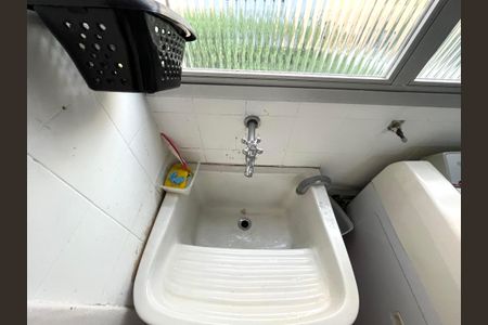 Apartamento à venda com 66m², 2 quartos e 1 vagaÁrea de Serviço