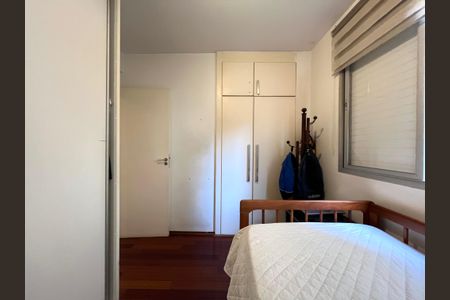 Apartamento à venda com 66m², 2 quartos e 1 vagaQuarto 2