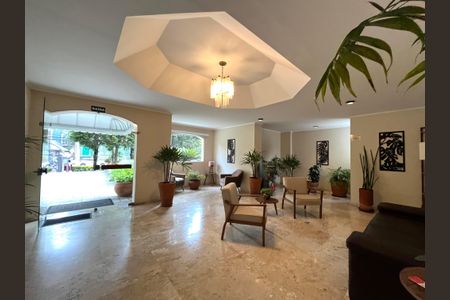 Apartamento à venda com 66m², 2 quartos e 1 vagaHall social