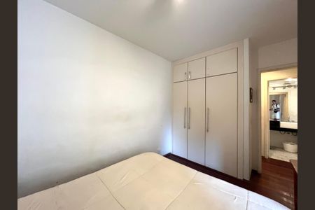 Apartamento à venda com 66m², 2 quartos e 1 vagaQuarto 1