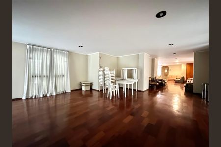 Apartamento à venda com 66m², 2 quartos e 1 vagaÁrea comum - Salão de festas