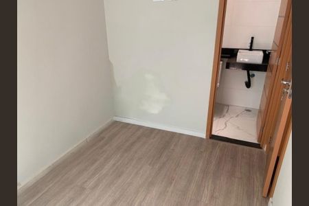 Casa à venda com 115m², 3 quartos e 2 vagas